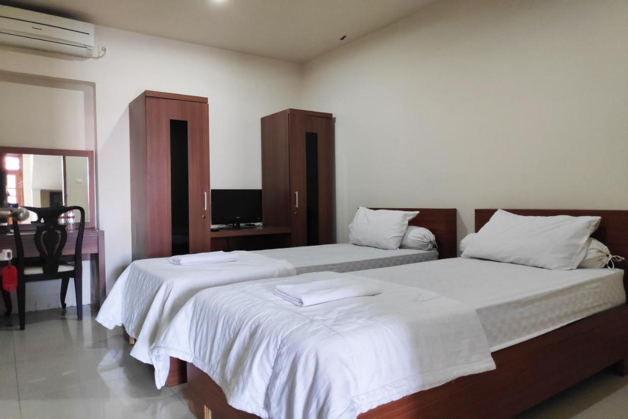 Oyo 90058 Pondok Seruni เดนปาซาร์ ภายนอก รูปภาพ